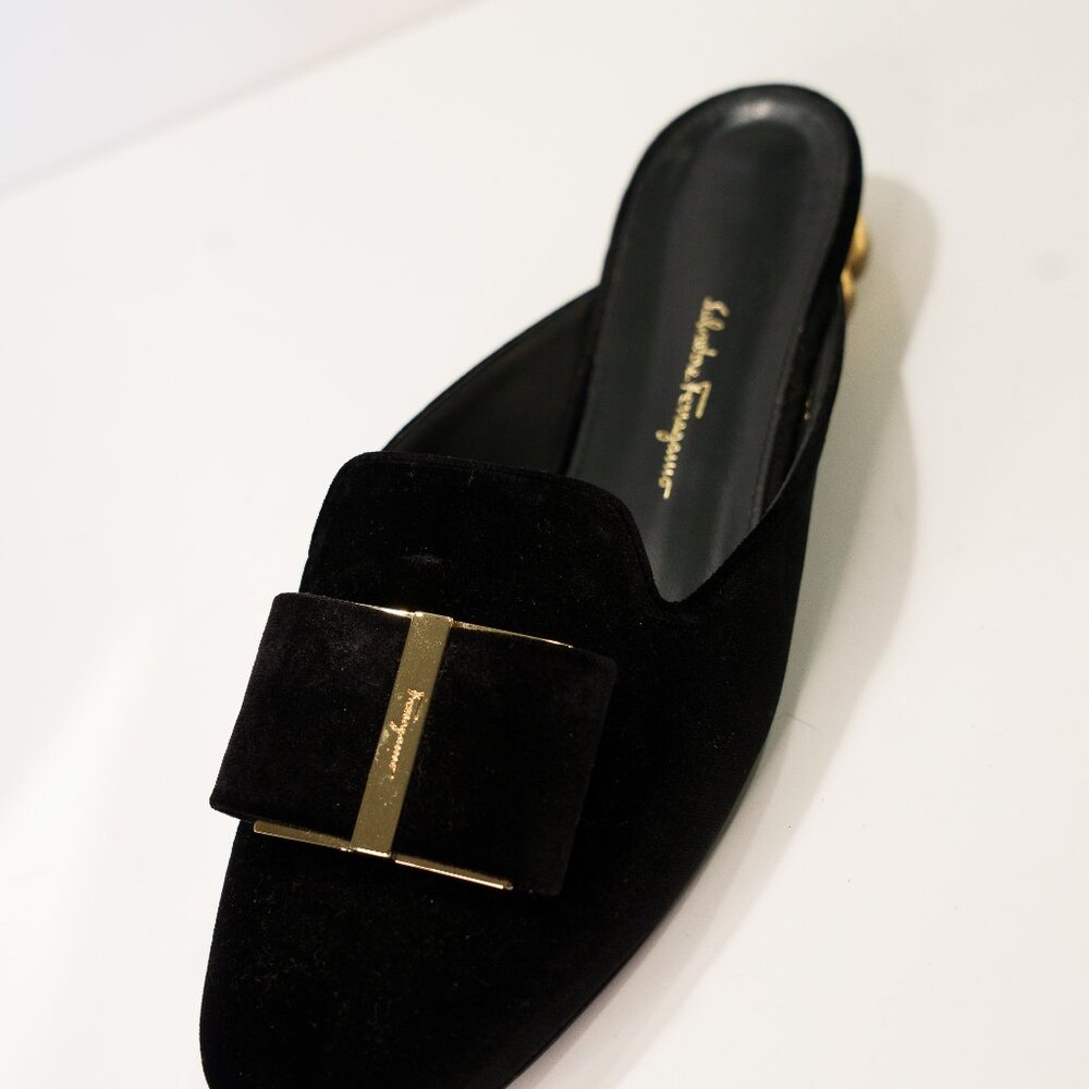SALVATORE FERRAGAMO SHOES SCIACCA BLACK VELVET BOW MULES size 8